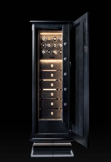 
<span>Exclusive luxury safe carbon OAK</span>
