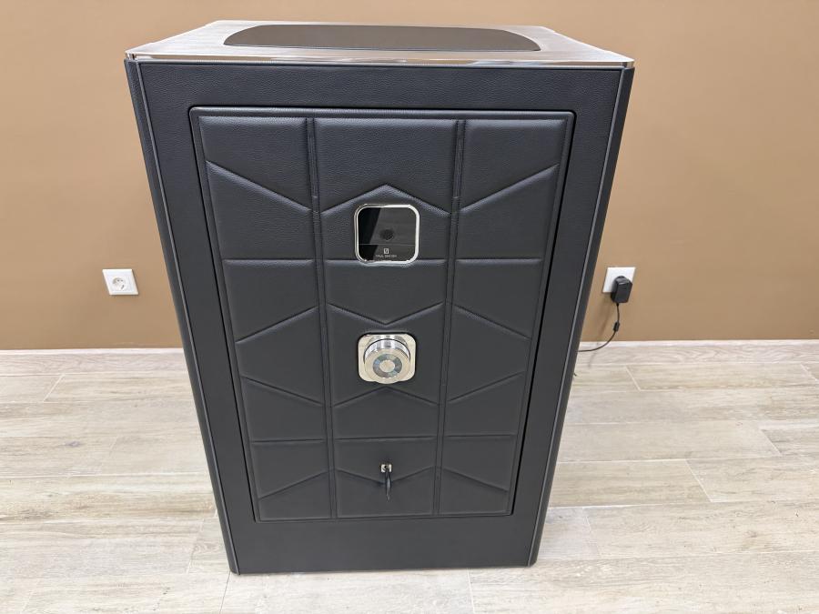 Сейф для автоподзавода и хранения часов PaulDesign Alliance 100 Black
