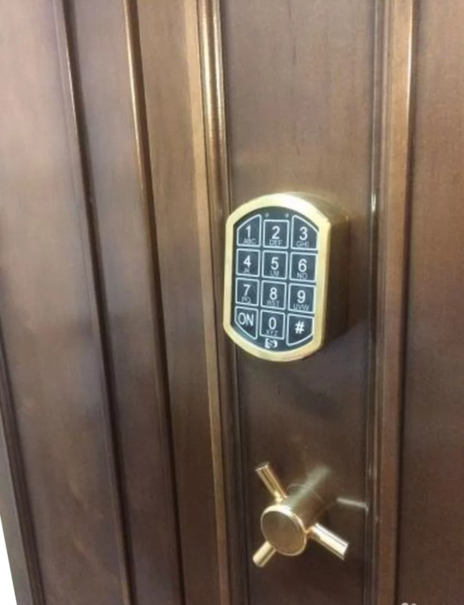 Оружейный сейф в дереве на 9 стволов "Эллада"